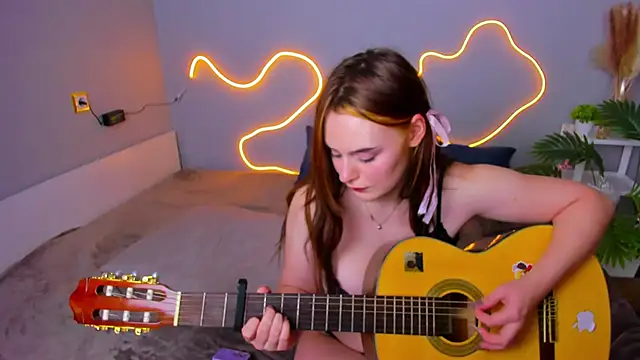 kitty rinnaa online show from October 13, 2025, 1:29 am