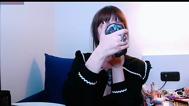 Pizda-Drozda online show from April 29, 2026, 4:22 pm