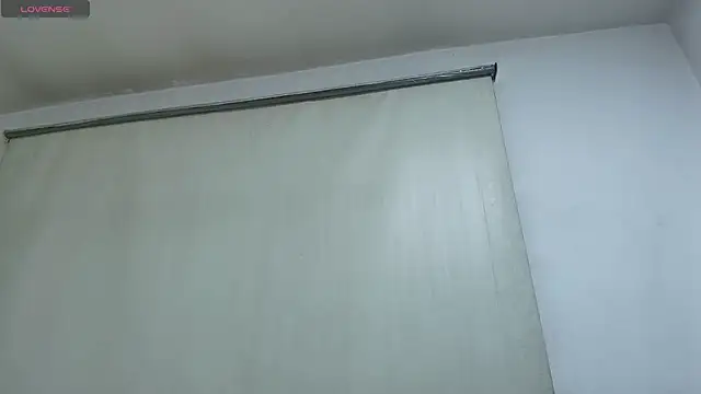 Naomy tay1 online show from December 23, 2025, 3:28 am