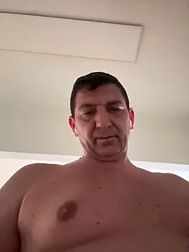 BULLBSX online show from April 16, 2026, 11:22 am