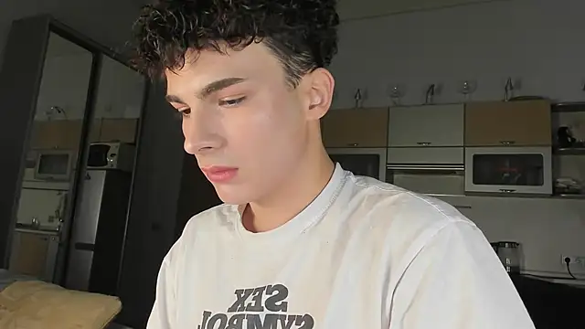 mystic evan online show from September 17, 2025, 12:18 pm