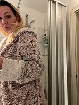 Sidney Rockz online show from November 7, 2025, 5:12 am