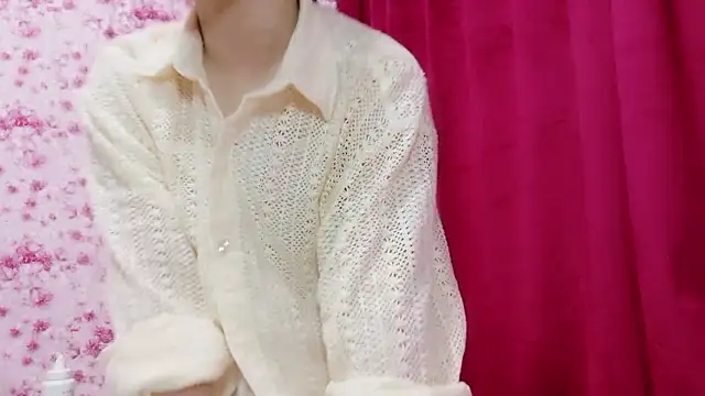 Snapshot of RenaFcup chatting on October 22, 2025, 1:10 pm RenaFcup online show from October 22, 2025, 1:10 pm