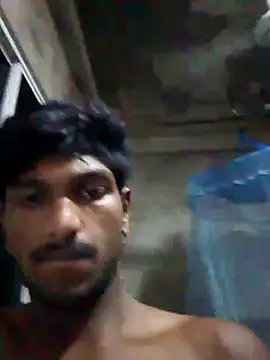 Snapshot of Pogga666 chatting on October 5, 2025, 9:27 pm Pogga666 online show from October 5, 2025, 9:27 pm