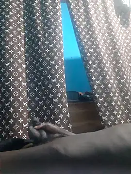 azomedo online show from April 8, 2026, 2:13 am