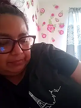 ladytropical1 online show from February 6, 2026, 8:49 pm