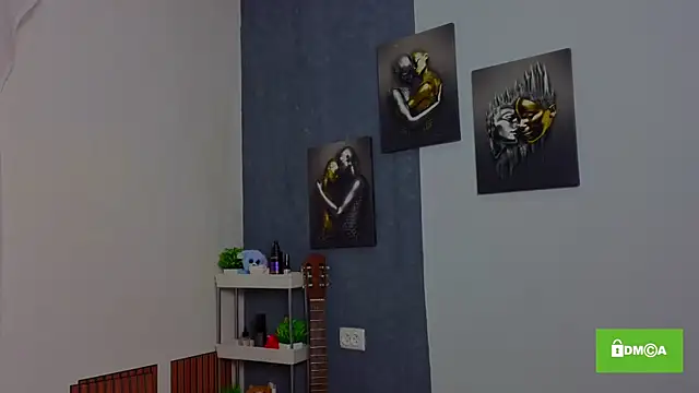 Katrinafoxxx online show from October 1, 2025, 3:49 pm