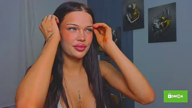 Katrinafoxxx online show from October 20, 2025, 3:23 pm