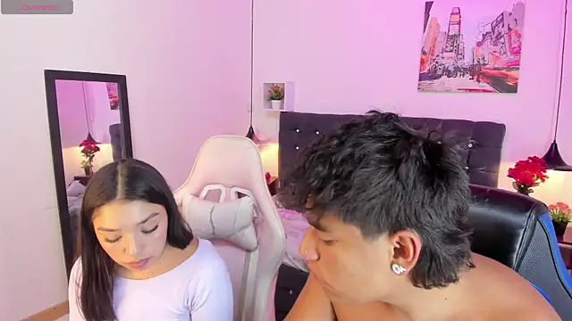 Snapshot of Yiing_and_yang chatting on October 1, 2025, 9:29 pm Yiing and yang online show from October 1, 2025, 9:29 pm