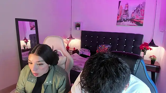 Snapshot of Yiing_and_yang chatting on October 9, 2025, 7:25 pm Yiing and yang online show from October 9, 2025, 7:25 pm