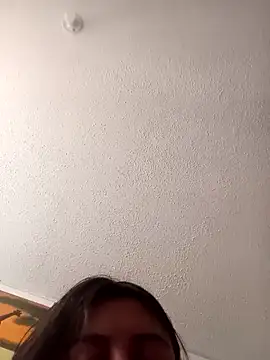 Snapshot of LucyPetit chatting on September 19, 2025, 8:13 pm LucyPetit online show from September 19, 2025, 8:13 pm