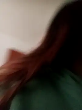 Snapshot of LucyPetit chatting on September 22, 2025, 12:55 pm LucyPetit online show from September 22, 2025, 12:55 pm