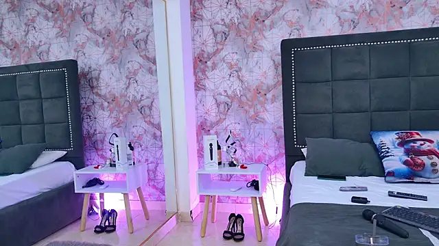 Angelique Angell online show from January 9, 2026, 7:43 pm