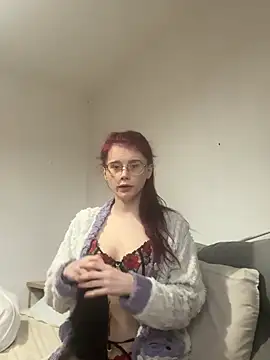 Snapshot of raen001 chatting on February 5, 2026, 9:38 am raen001 online show from February 5, 2026, 9:38 am