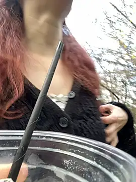 raen001 online show from November 10, 2025, 9:03 am