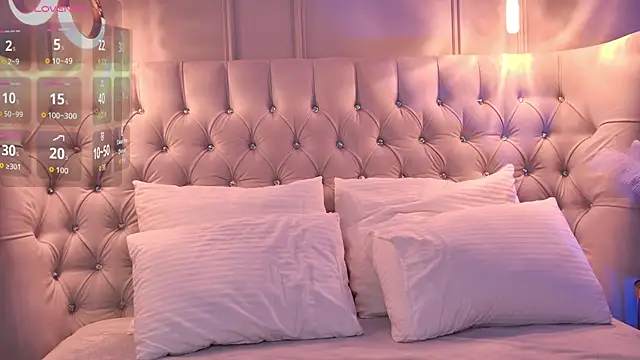 Snapshot of ArianaMell chatting on October 2, 2025, 3:21 am ArianaMell online show from October 2, 2025, 3:21 am