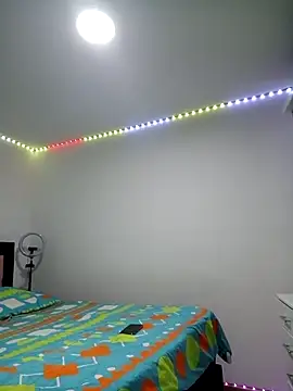 AlissonPeach01 online show from October 18, 2025, 5:09 am