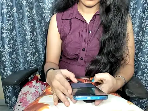 Siri-Apple online show from September 17, 2025, 6:21 pm