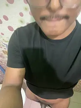 Snapshot of dickfuckerkkk chatting on October 9, 2025, 7:53 am dickfuckerkkk online show from October 9, 2025, 7:53 am