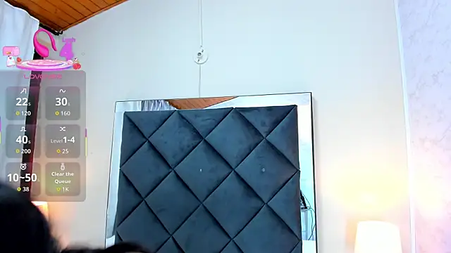 Snapshot of kittyy_babee chatting on September 19, 2025, 11:36 am kittyy babee online show from September 19, 2025, 11:36 am