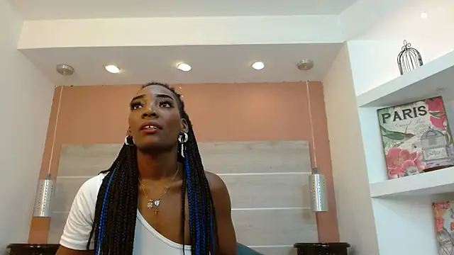 Snapshot of AlexandraCambell chatting on April 28, 2026, 2:27 am AlexandraCambell online show from April 28, 2026, 2:27 am