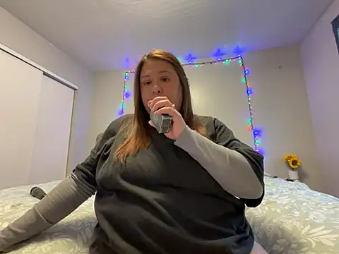 Snapshot of JizzyJazzunleashed chatting on October 3, 2025, 8:21 pm JizzyJazzunleashed online show from October 3, 2025, 8:21 pm