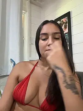 hannahhotwife online show from April 10, 2026, 4:58 pm