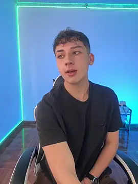 Snapshot of Casper___kyy chatting on October 8, 2025, 6:19 pm Casper kyy online show from October 8, 2025, 6:19 pm