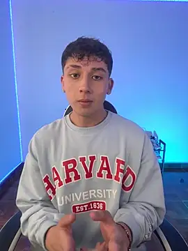 Snapshot of Casper___kyy chatting on September 18, 2025, 6:44 pm Casper kyy online show from September 18, 2025, 6:44 pm