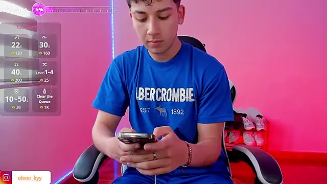 Snapshot of Casper___kyy chatting on October 20, 2025, 7:36 pm Casper kyy online show from October 20, 2025, 7:36 pm