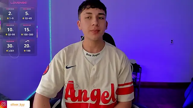 Snapshot of Casper___kyy chatting on January 17, 2026, 7:06 pm Casper kyy online show from January 17, 2026, 7:06 pm