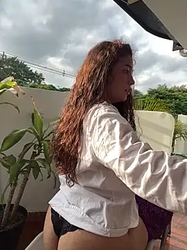 lana rousse01 online show from October 27, 2025, 9:27 pm