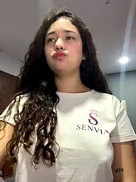 lana rousse01 online show from November 30, 2025, 11:38 pm