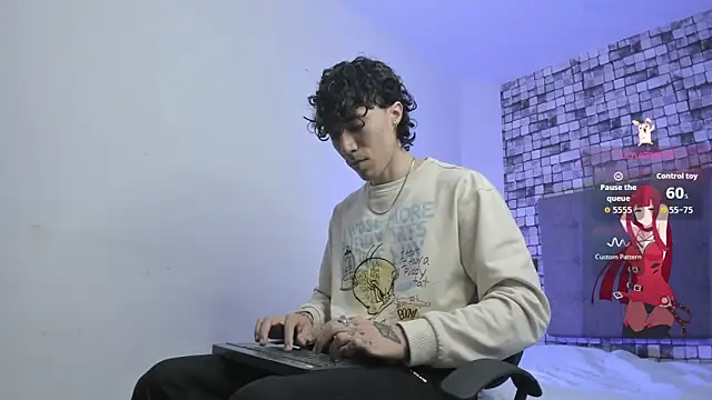 Snapshot of felix__star chatting on September 18, 2025, 7:50 pm felix  star online show from September 18, 2025, 7:50 pm