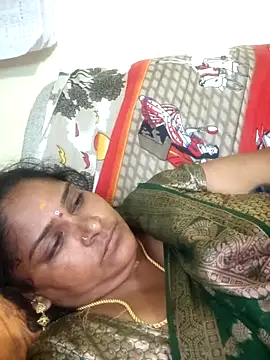 madavi123 online show from September 13, 2025, 5:24 pm