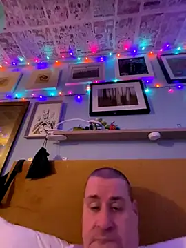 WriggleQuest online show from October 29, 2025, 9:03 pm