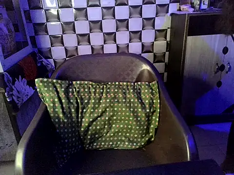 Snapshot of Beautiful_ladki chatting on September 25, 2025, 9:48 am Beautiful ladki online show from September 25, 2025, 9:48 am