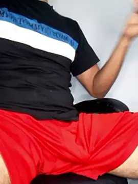 Bosssweet22cm online show from February 26, 2026, 3:12 pm