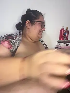 Snapshot of Mariana_cooper_07 chatting on November 23, 2025, 2:54 am Mariana cooper 07 online show from November 23, 2025, 2:54 am