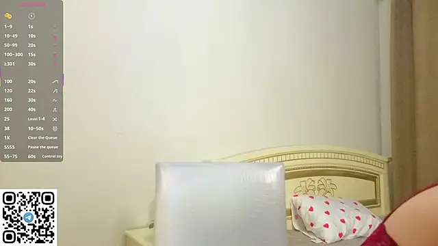 Snapshot of EnricaElis chatting on February 23, 2026, 8:09 pm EnricaElis online show from February 23, 2026, 8:09 pm