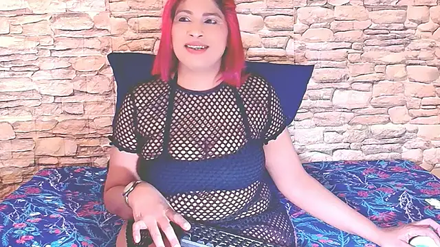 Snapshot of IndianStunner69 chatting on October 8, 2025, 5:53 am IndianStunner69 online show from October 8, 2025, 5:53 am