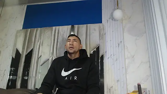 Morganandmegan online show from November 14, 2025, 11:14 am