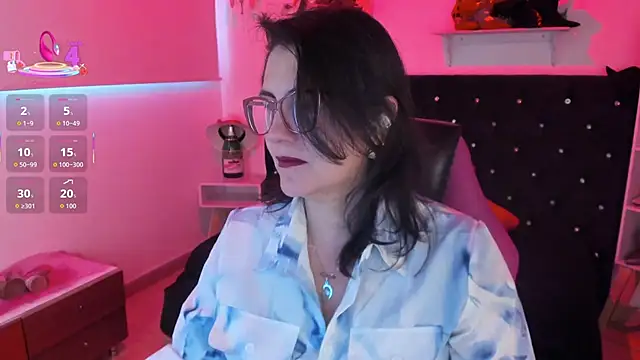 D Martii online show from September 30, 2025, 12:22 pm