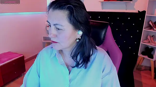 D Martii online show from September 27, 2025, 12:00 pm