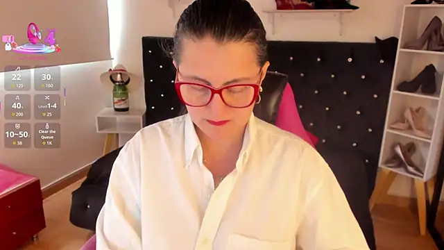 D Martii online show from September 29, 2025, 1:28 pm