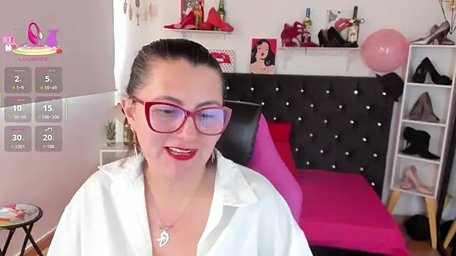 D Martii online show from September 9, 2025, 12:14 pm