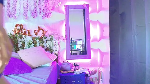 DevoraHarper  online show from March 26, 2026, 11:02 pm