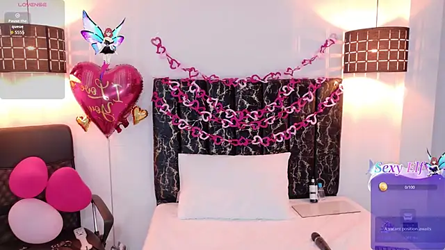 Snapshot of evvaa_moon69 chatting on February 10, 2026, 12:37 pm evvaa moon69 online show from February 10, 2026, 12:37 pm