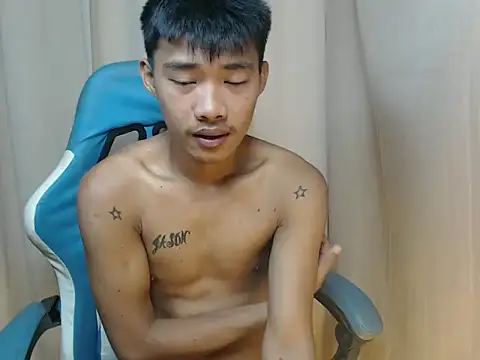 urasianjason online show from December 17, 2025, 11:32 pm