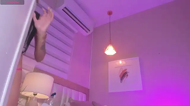  paula x online show from October 28, 2025, 11:42 am